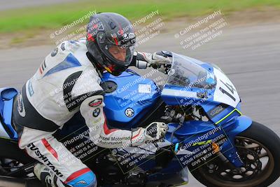 media/Oct-16-2022-Fastrack Riders (Sun) [[609ae93014]]/Level 4/Session 2 Inside turn 9/